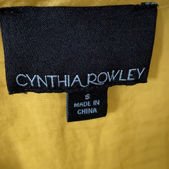 Cynthia Rowley Sleeveless yellow gold ruffled tie waist blouse, Size S - Picture 2 of 6